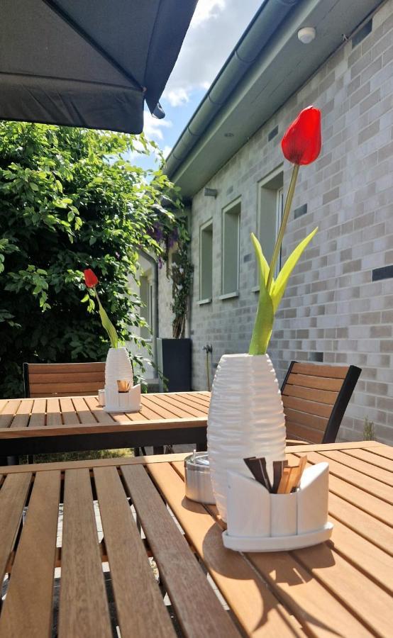 Hotel Rhin Inn Fehrbellin Екстериор снимка